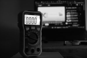 Reparo em medidores de espessuras por ultrassom industrial de todas as marcas.